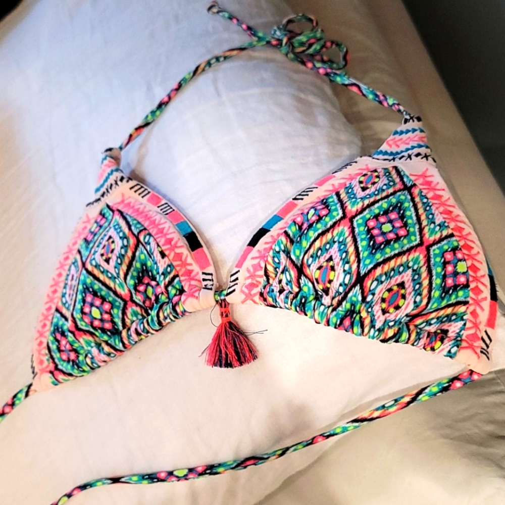 Bikini top